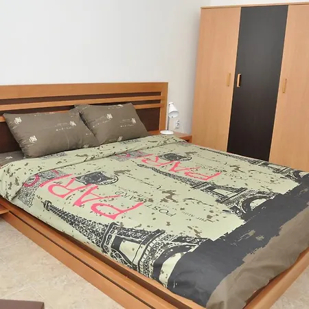 Smestaj Olivera Penzion 3*