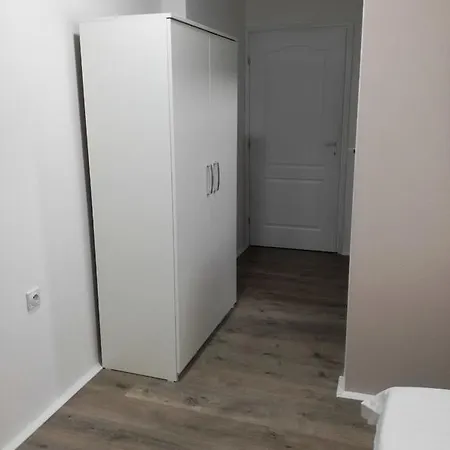 Smestaj Olivera Penzion 3*