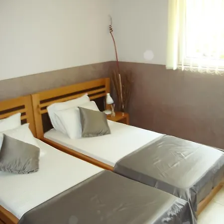Smestaj Olivera Guest house Niska Banja
